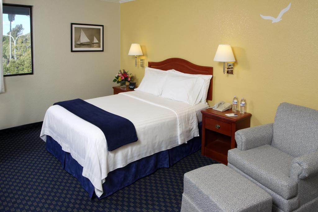 The Marina On San Francisco Bay Hotel