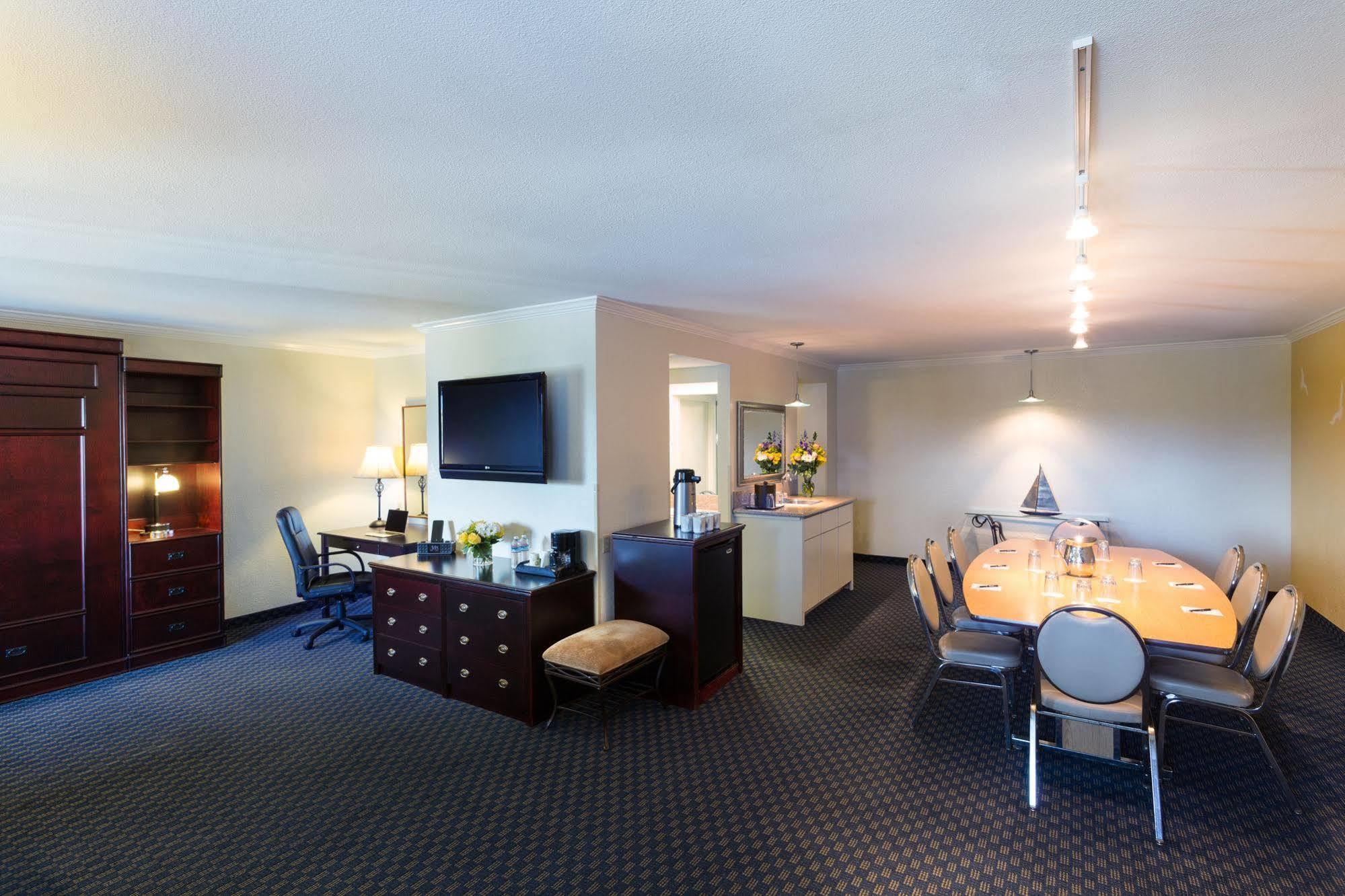 Hotel The Marina On San Francisco Bay San Leandro